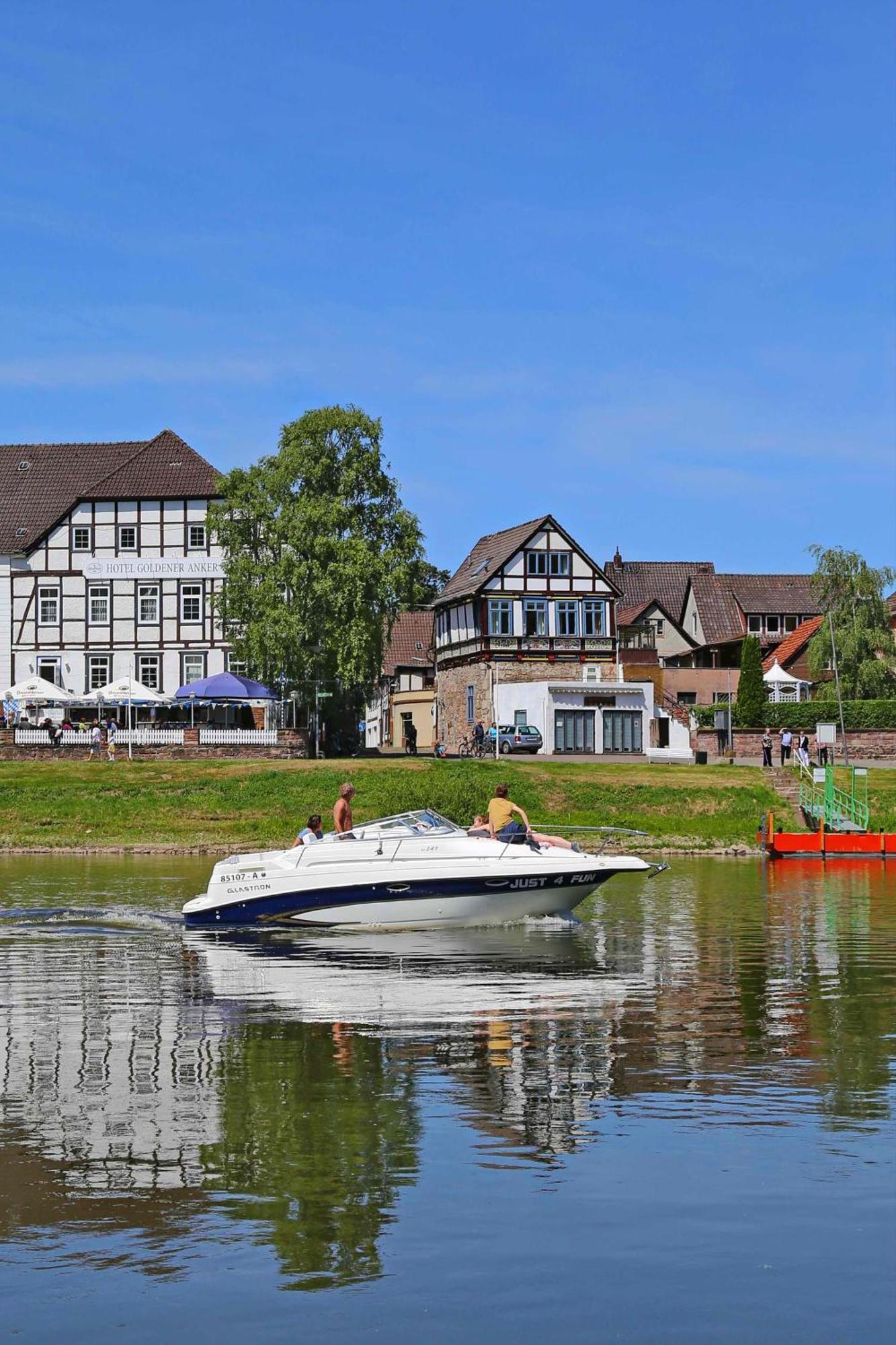 Ferienwohnungen Am Weserstrand Bodenwerder Bagian luar foto